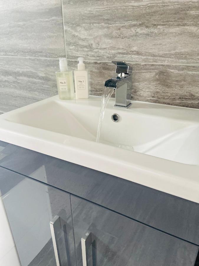 Newly Refurbished Beautiful Location 1 Bedroom Residential House Cramlington Exteriör bild