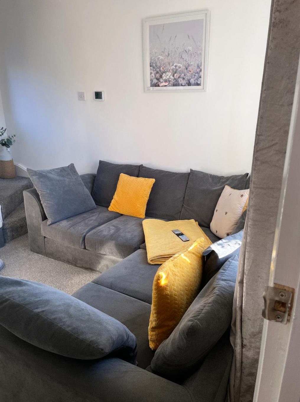 Newly Refurbished Beautiful Location 1 Bedroom Residential House Cramlington Exteriör bild